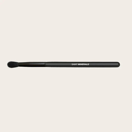 SAINT MINERALS Blending Crease Brush